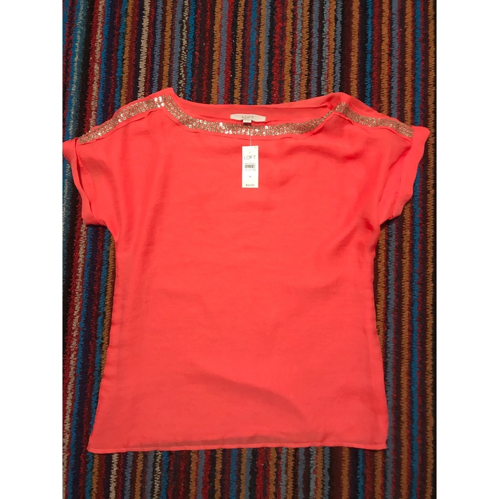 👚NWT! LOFT Blouse! Size M!